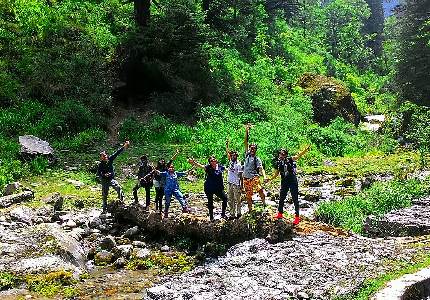 Dharamshala Chauffeur Tours