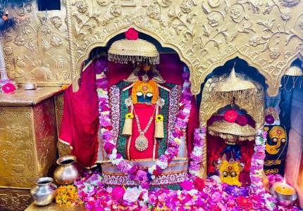 Navdurga Divine Darshan Tour