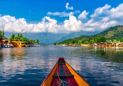 Srinagar Gulmarg Travel Packages