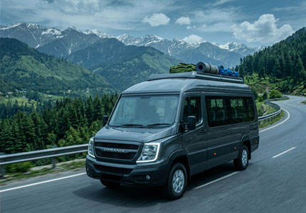 12 Seater Urbania Traveller
